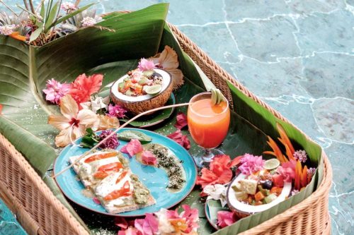 Floating breakfast